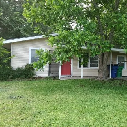Image 1 - 906 East Mulberry Street, Angleton, TX 77515, USA - House for sale