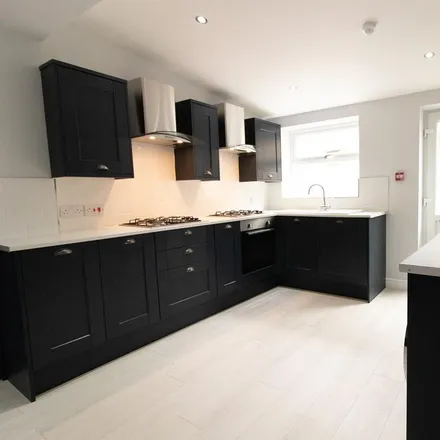 Rent this 7 bed room on Barrington Road in Liverpool, L15 3HW