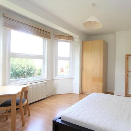 Rent this 3 bed apartment on Creffield Road in London, W3 9QD