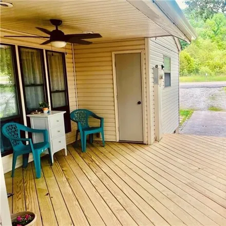 Buy this 3 bed condo on 49 Woodsdale Drive in Carroll County, AR 72631