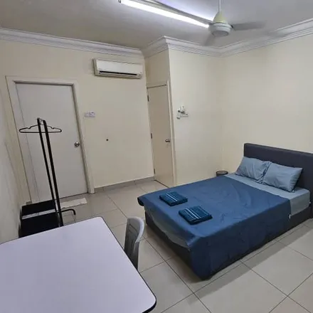 Rent this 1 bed apartment on Paramount View Condo in Jalan SS 1/39, Kampung Tunku