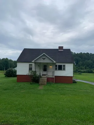 Image 1 - 410 Staunton & Parkersburg Turnpike, Buckhannon, WV 26201, USA - House for sale