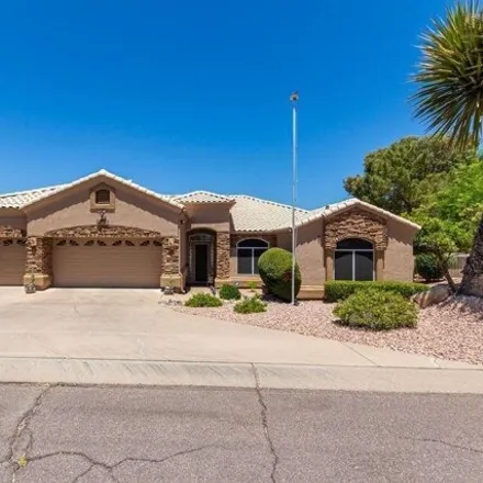 Rent this 4 bed house on 15602 E El Lago Blvd in Fountain Hills, Arizona