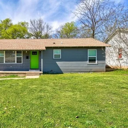 Buy this 3 bed house on 1005 South Holly Lane in Midwest City, OK 73110