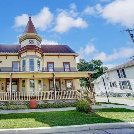 Buy this 5 bed house on Psychosocial Therapists Inc in 200 North High Street, Columbus Grove