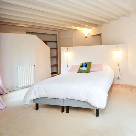 Rent this 6 bed house on Aigues Vives in 99 Rue de la Poste, 30670 Aigues-Vives