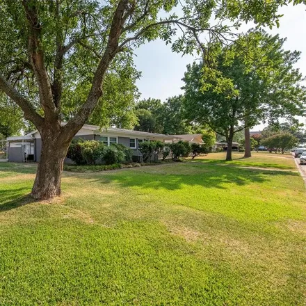 Image 3 - 7832 Mary Frances Lane, North Richland Hills, TX 76180, USA - House for sale
