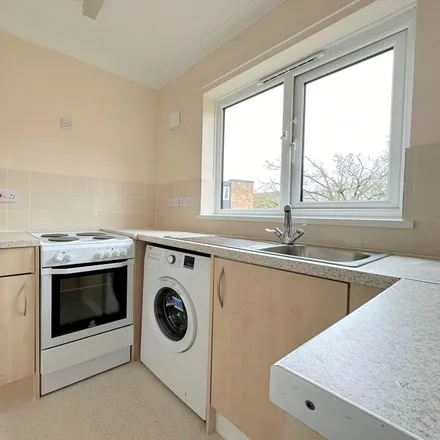 Rent this 2 bed apartment on Avenue Road in St Neots, PE19 1LJ