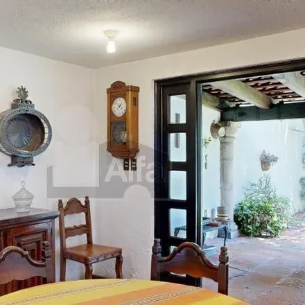 Buy this 4 bed house on Escuela Ameyalli in Calzada de las Águilas, Álvaro Obregón