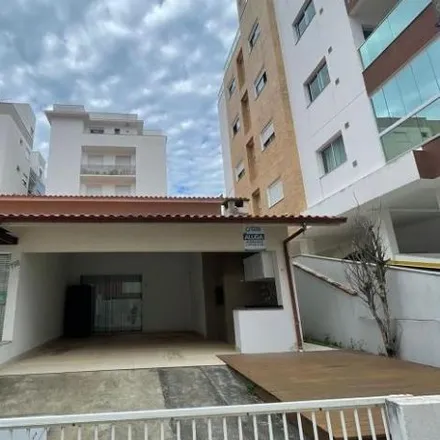 Rent this 3 bed house on Rua das Alamandas 100 in Palmas, Governador Celso Ramos - SC