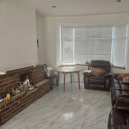 Rent this 3 bed house on St George in Gantshill Crescent, London
