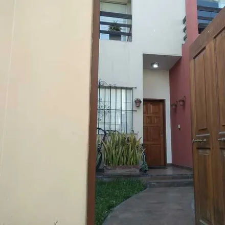 Buy this 12 bed house on Peruvian Association of Professional Translators in Arequipa Avenue 4925, Miraflores