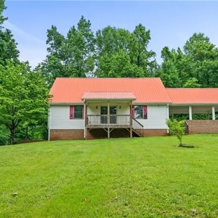 Image 4 - 210 Pine Top Road, Pinecrest, Davidson County, NC 27295, USA - House for sale
