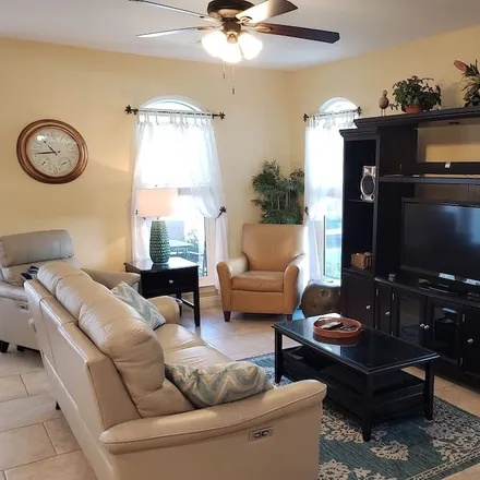 Rent this 3 bed house on Miramar Beach Dr in Pensacola, FL