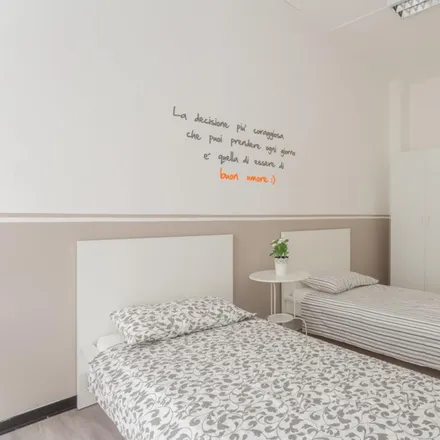 Image 4 - Via Vincenzo Monti, 41, 20123 Milan MI, Italy - Room for rent