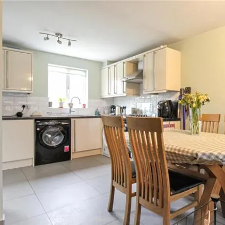 Image 4 - Winton Road, Stratton St Margaret, SN3 4XL, United Kingdom - House for sale