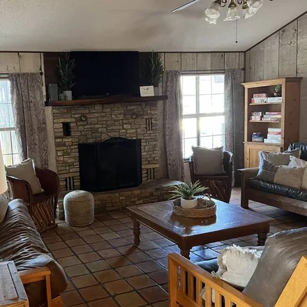 Image 7 - Concan, TX, 78838 - House for rent