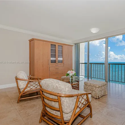 Image 8 - 550 Ocean Drive, Key Biscayne, Miami-Dade County, FL 33149, USA - Condo for sale