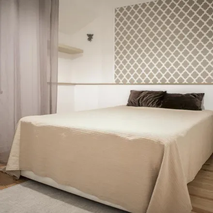 Rent this 1 bed apartment on Travessa de Santana da Cruz in 1169-107 Lisbon, Portugal