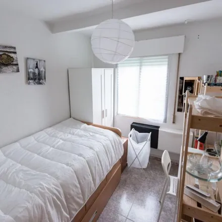 Rent this 4 bed apartment on Mundo Nipón in Avenida de las Ciudades, 42