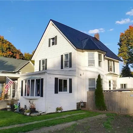 Buy this 4 bed house on 8495 North Main Street in Eden, Erie County