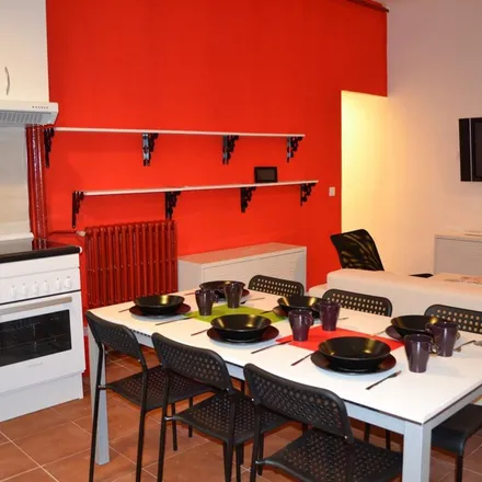 Rent this 7 bed apartment on Madrid in Calle de Hilarión Eslava, 14
