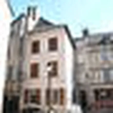 Image 7 - 74 Rue de la Penderie, 12000 Rodez, France - Apartment for rent