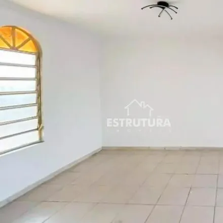Rent this 3 bed house on Avenida 27 142 in Rio Claro, Rio Claro - SP