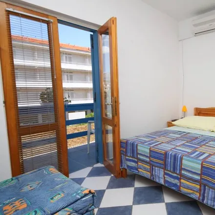 Rent this studio apartment on Općina Sućuraj in Split-Dalmatia County, Croatia