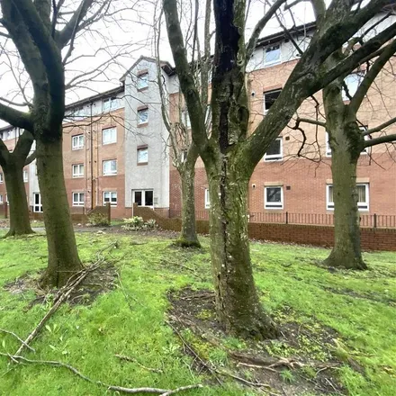 Rent this 1 bed apartment on 540 London Road in Glasgow, G40 1NE