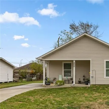 Buy this 3 bed house on 402 N 2nd St in La Porte, Texas