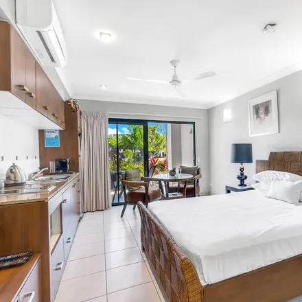 Image 1 - Trinity Beach QLD 4879, Australia - Apartment for rent