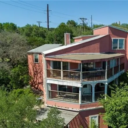 Image 2 - 1712 Lakeshore Drive, Austin, TX 78746, USA - Apartment for rent