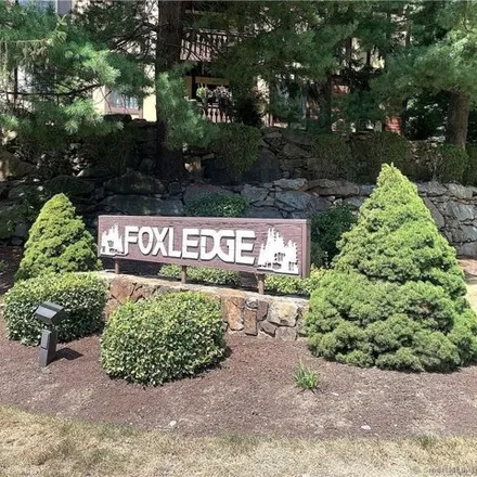 Buy this 1 bed condo on 7 Canterbury Drive in Bridgeport, CT 06606
