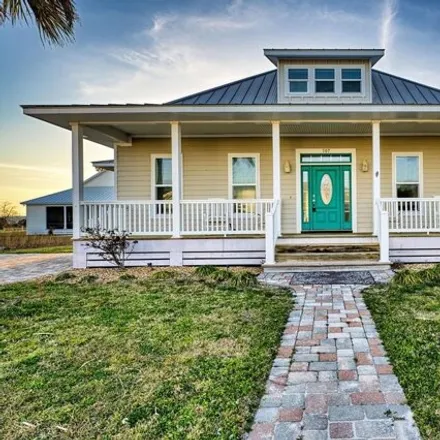 Buy this 3 bed house on 107 15th Street in Mexico Beach, Bay County