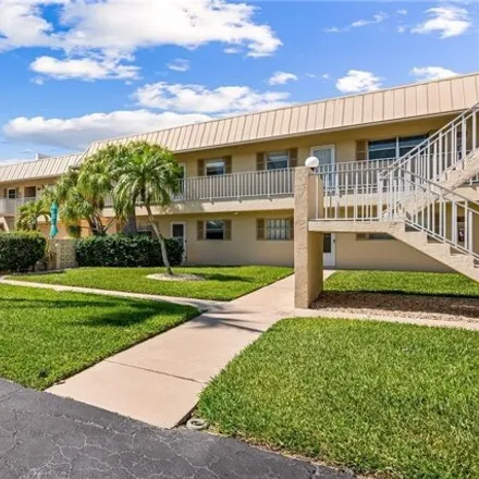 Buy this 1 bed condo on 901 Southeast 46th Lane in Cape Coral, FL 33904