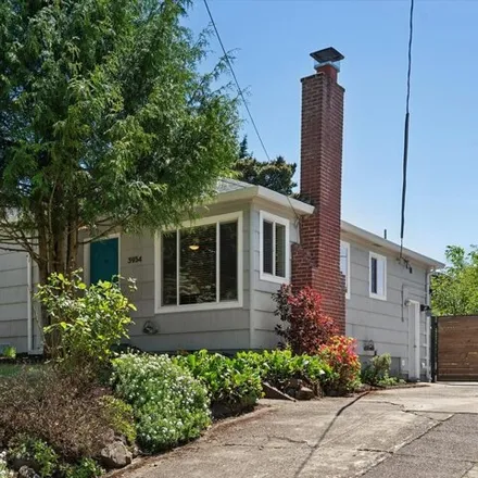 Buy this 2 bed house on 3934 Southeast Tibbetts Street in Portland, OR 97202
