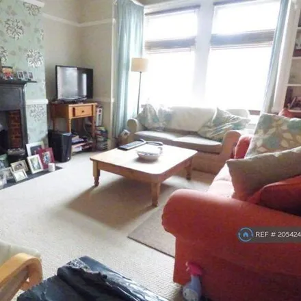 Rent this 2 bed apartment on Westborough Road in Southend-on-Sea, SS0 9DL