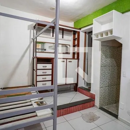 Rent this 1 bed house on Rua Manoel Correia in Fátima, Niterói - RJ