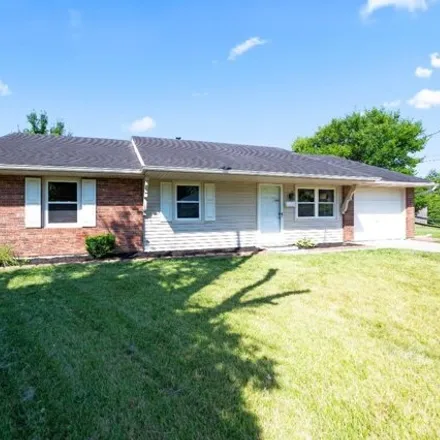Buy this 3 bed house on 2335 Horning Dr in Fairfield, Ohio