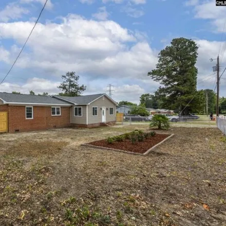 Image 2 - 911 Reaves Street, Moses Heights, Sumter County, SC 29150, USA - House for sale