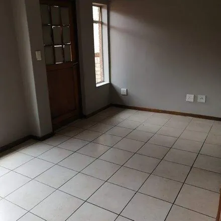 Image 2 - unnamed road, Rossmore, Johannesburg, 2001, South Africa - Apartment for rent