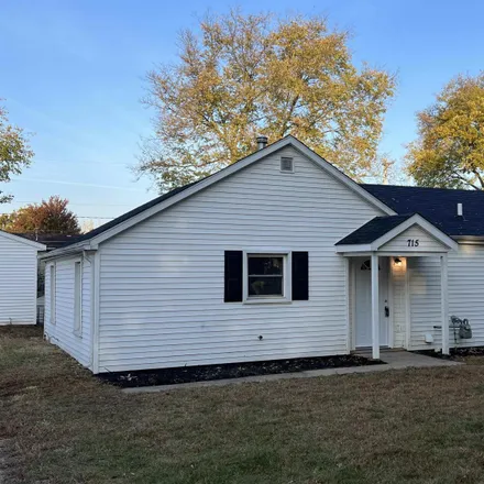 Buy this 3 bed house on 715 8th Street in Colona, IL 61241