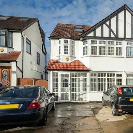 Buy this 4 bed house on Fairview Crescent in Harrow, Great London