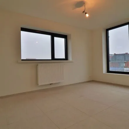 Rent this 1 bed apartment on Gitsestraat 397 in 8800 Roeselare, Belgium