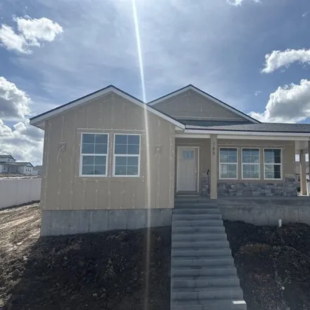 Buy this 3 bed house on unnamed road in Chubbuck, ID 83202