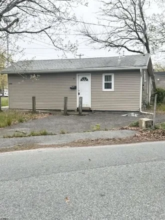 Buy this 2 bed house on 1002 California Avenue in Egg Harbor Township, NJ 08234