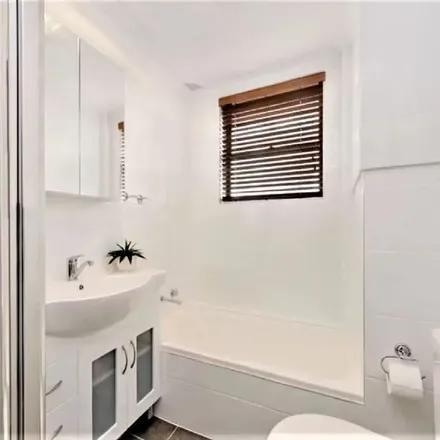 Image 7 - Lamont Street, Wollstonecraft NSW 2065, Australia - Apartment for rent