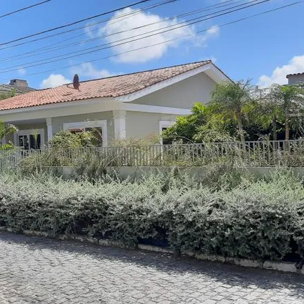Rent this 5 bed house on Rua Marina do Canal Palmer in Cabo Frio - RJ, 28943-042