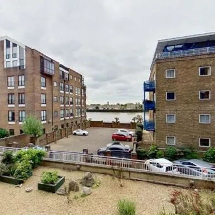 Image 5 - Sirius Building, Jardine Road, London, E1W 3WB, United Kingdom - Apartment for rent